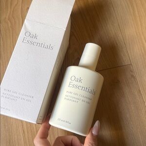 Oak Essentials Pure Gel Cleanser